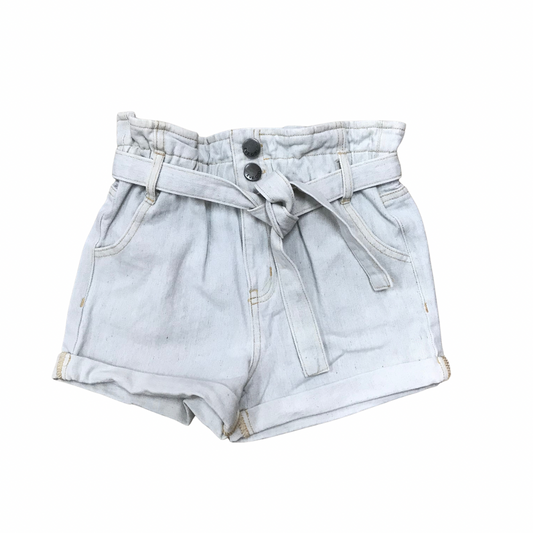 Billie Shorts in Light Wash Denim