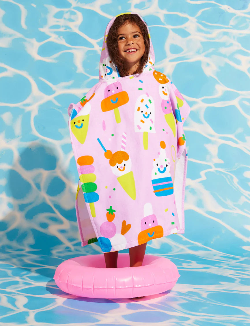 Sundae Fun Day Kids Hooded Towel